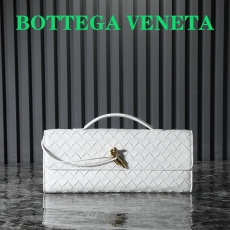 Bottega Veneta Clutch Bags